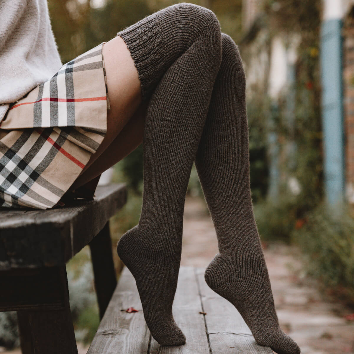 Earth・オーバーニー丈（2足）